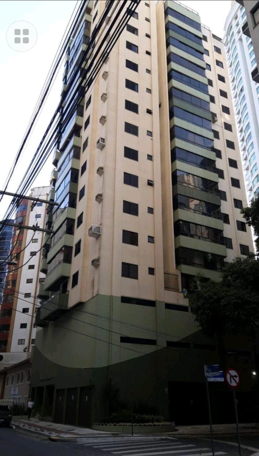 Apto 40m Av Atlantica - * Balneario Camboriu